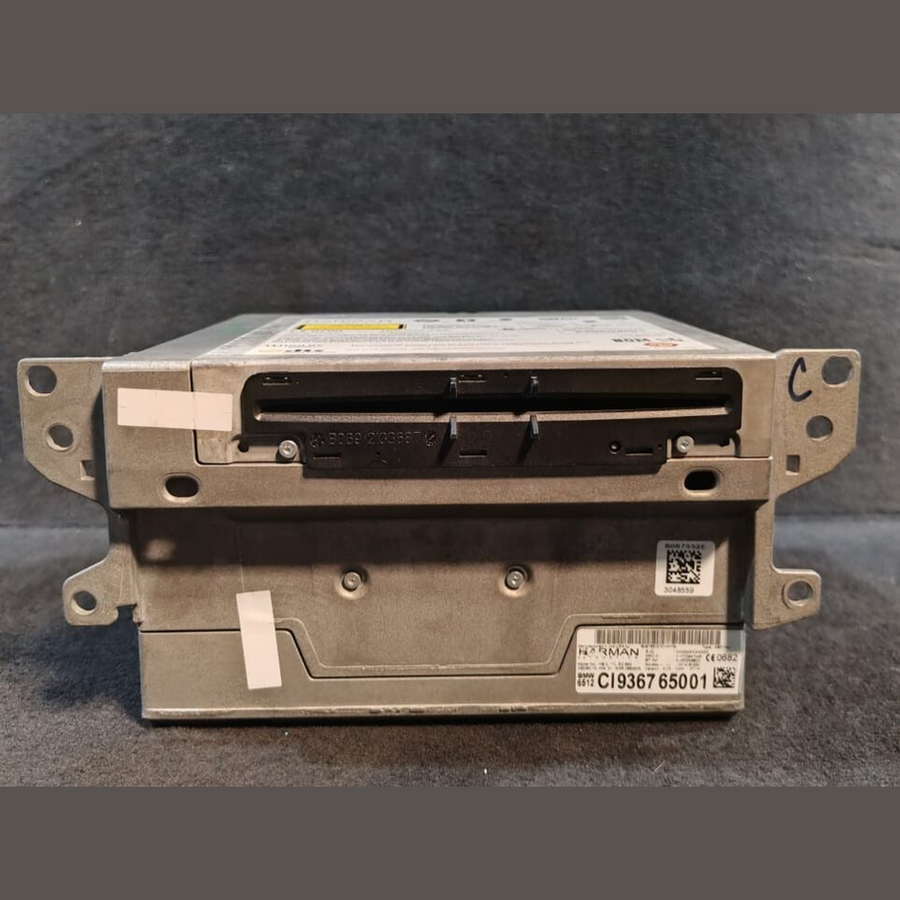 OEM BMW 1 3 4 7 X5 X6 F2X F3X F0X F1X NAVIGATION STEREO RECEIVER  NBT HU 9367650