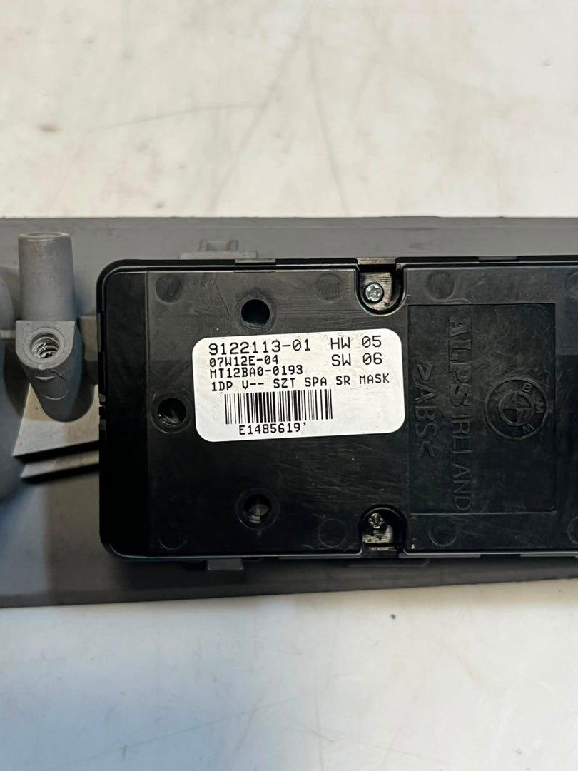 2003-2009 BMW 525i E60 E61 5-Series Window REGULATOR Switch 9122113 OEM