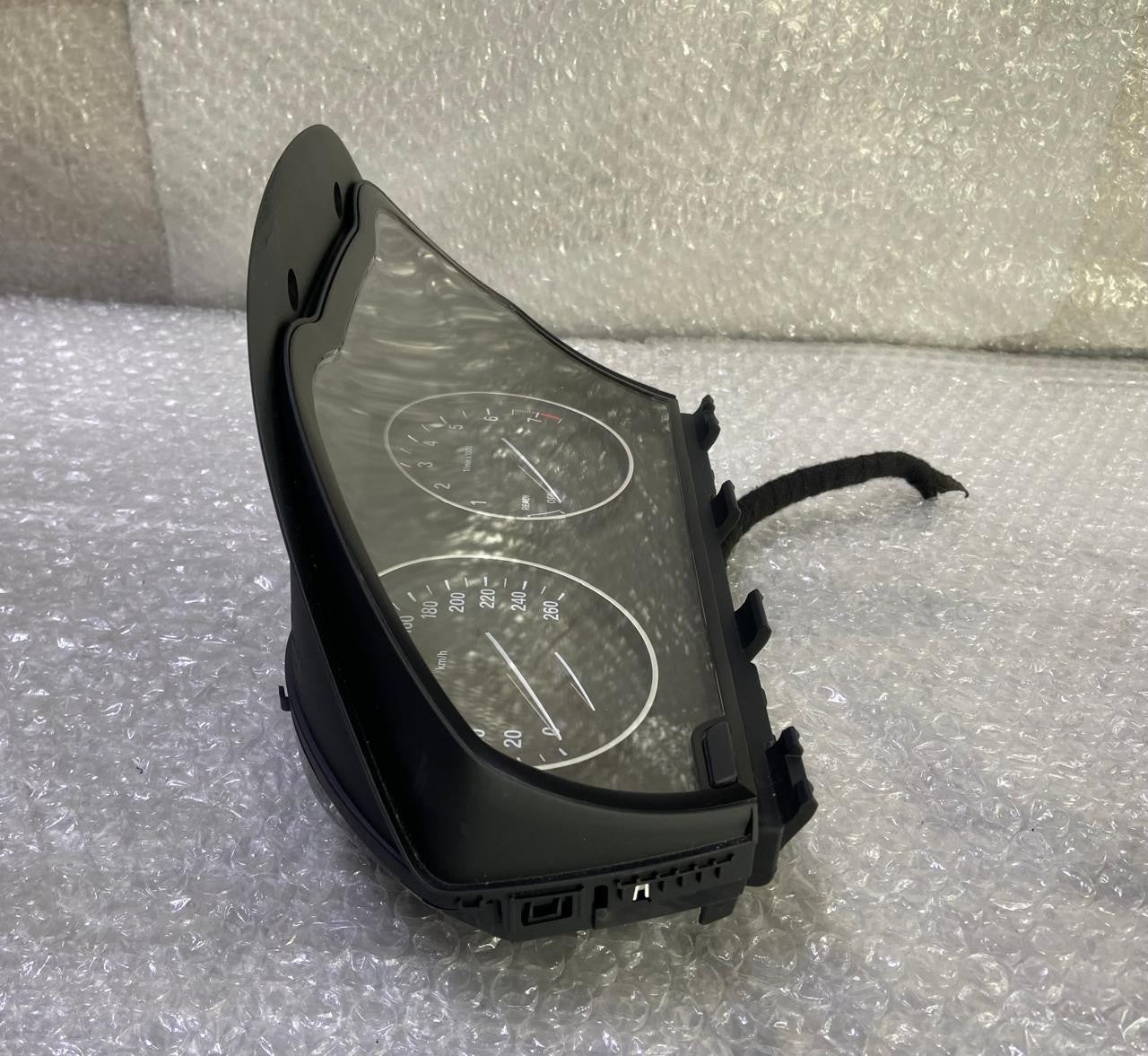 OEM BMW 2 F46 F48 Speedometer Instrument Cluster 6834485