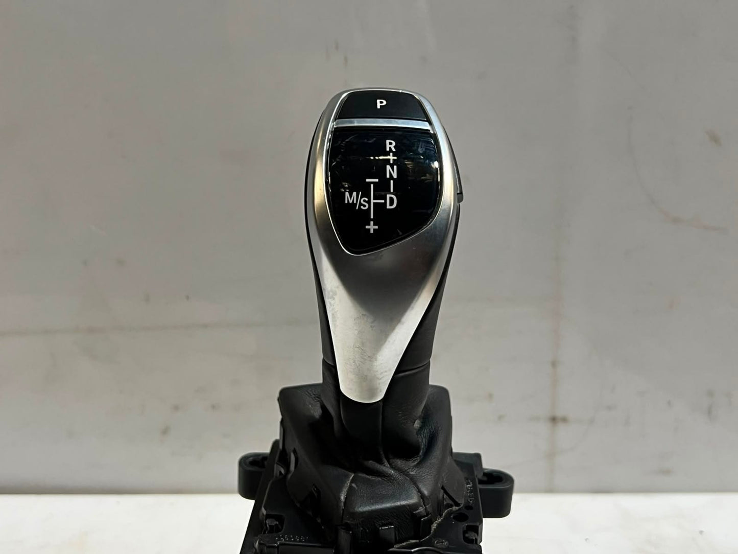 2012 BMW 3 Series F30 F31 F35 328i Automatic Gear Selector 9260971 OEM