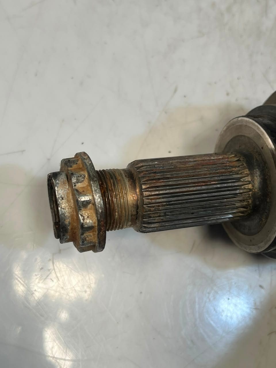 2009-2015 BMW 7 Series F02 F03 F04 F06 F12 750i Rear Left Axle Shaft 7566087