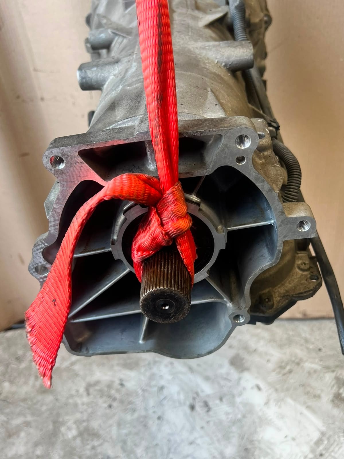 2013 BMW X1 E84 20iX N20 GA8HP45X Automatic Transmission Gearbox 8601661 OEM