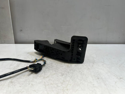 2007-2011 BMW 3 5 Series E90 E92 328i 335i F10 Accelerator Pedal 6789998 OEM