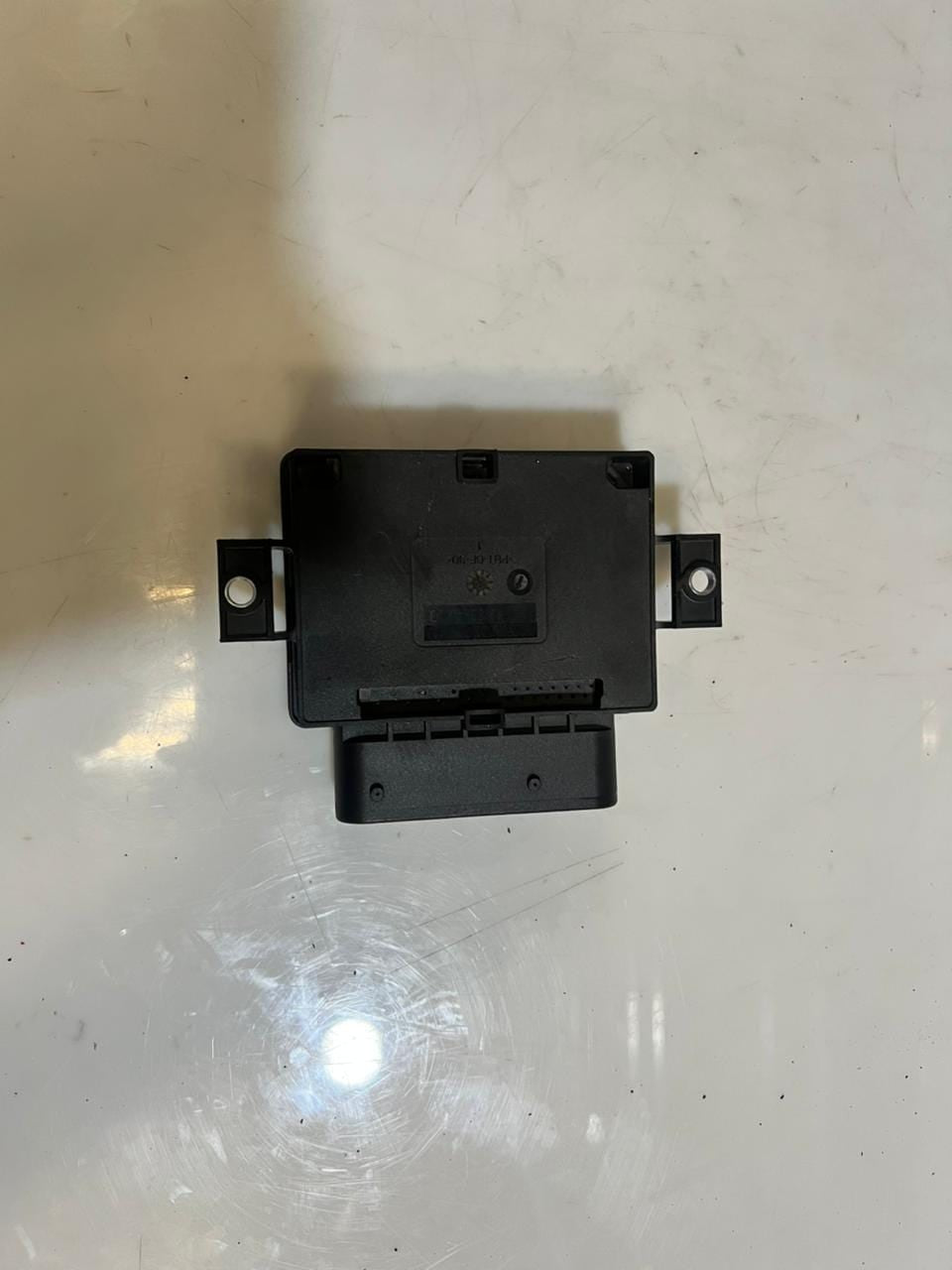BMW 5 Series F10 F11 520D 530I Parking Brake Control Module Electric 6853703 OEM