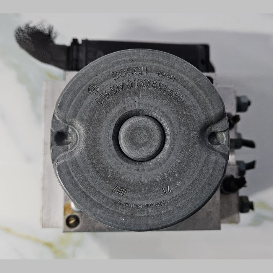 OEM BMW F02 F07 ABS Anti Lock Pump Brake Module 6797036, 6797038