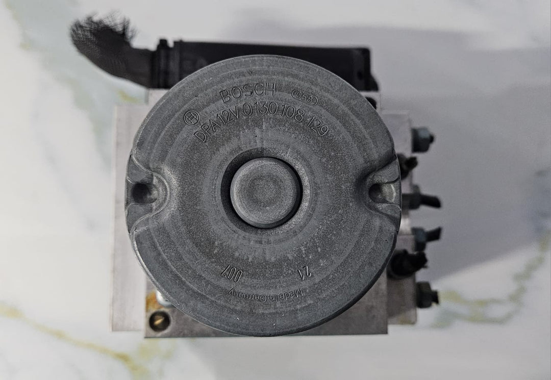OEM BMW F02 F07 ABS Anti Lock Pump Brake Module 6797036, 6797038