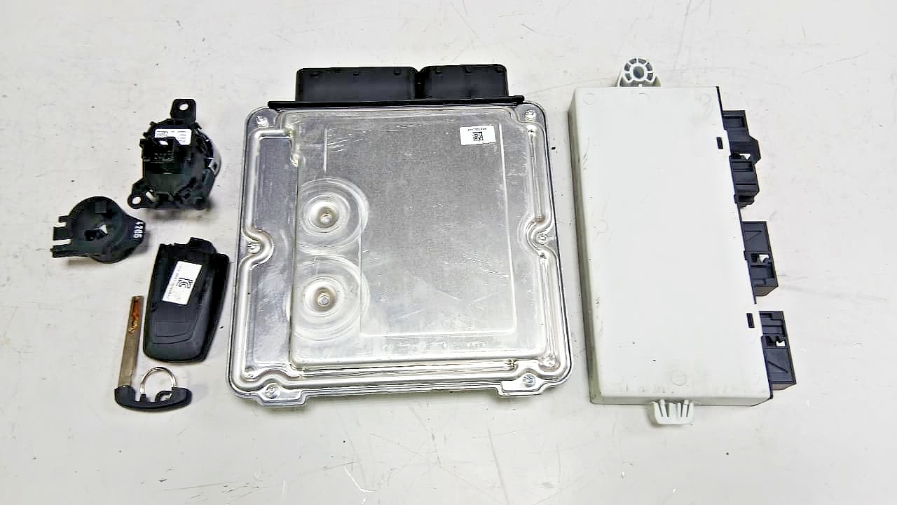 BMW 5 SERIES F10 F11 530d N57 ENGINE CONTROL UNIT ECU KIT SET 8585380