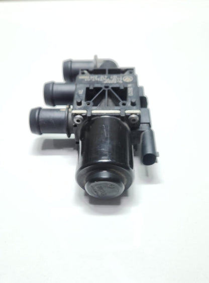 2018-2020 BMW 530e Heater Changeover Valve 9147347 3, 5, and 7 Series 
