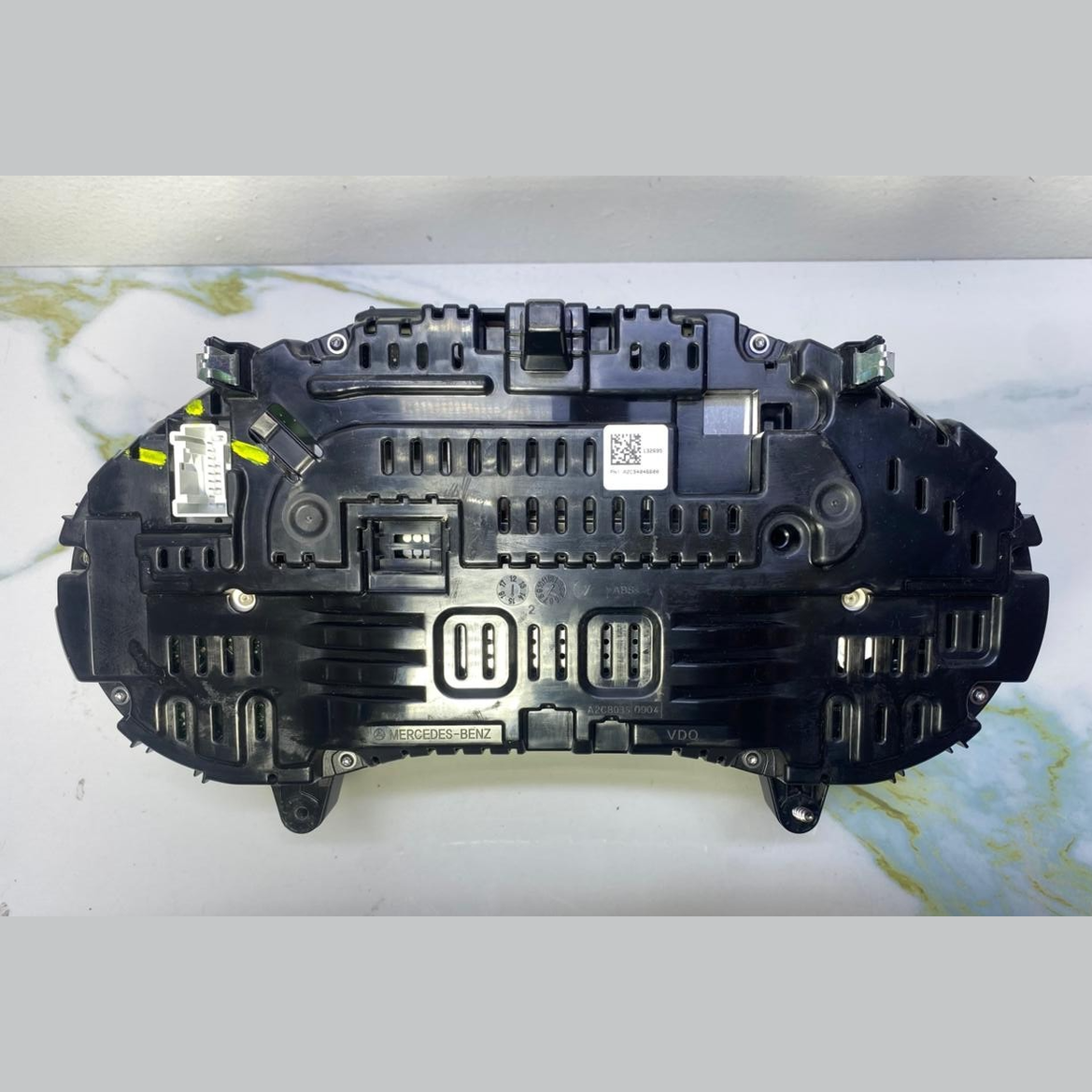 14-20 Mercedes-Benz W205 C-Class Instrument Cluster Speedometer A205 9009915 OEM