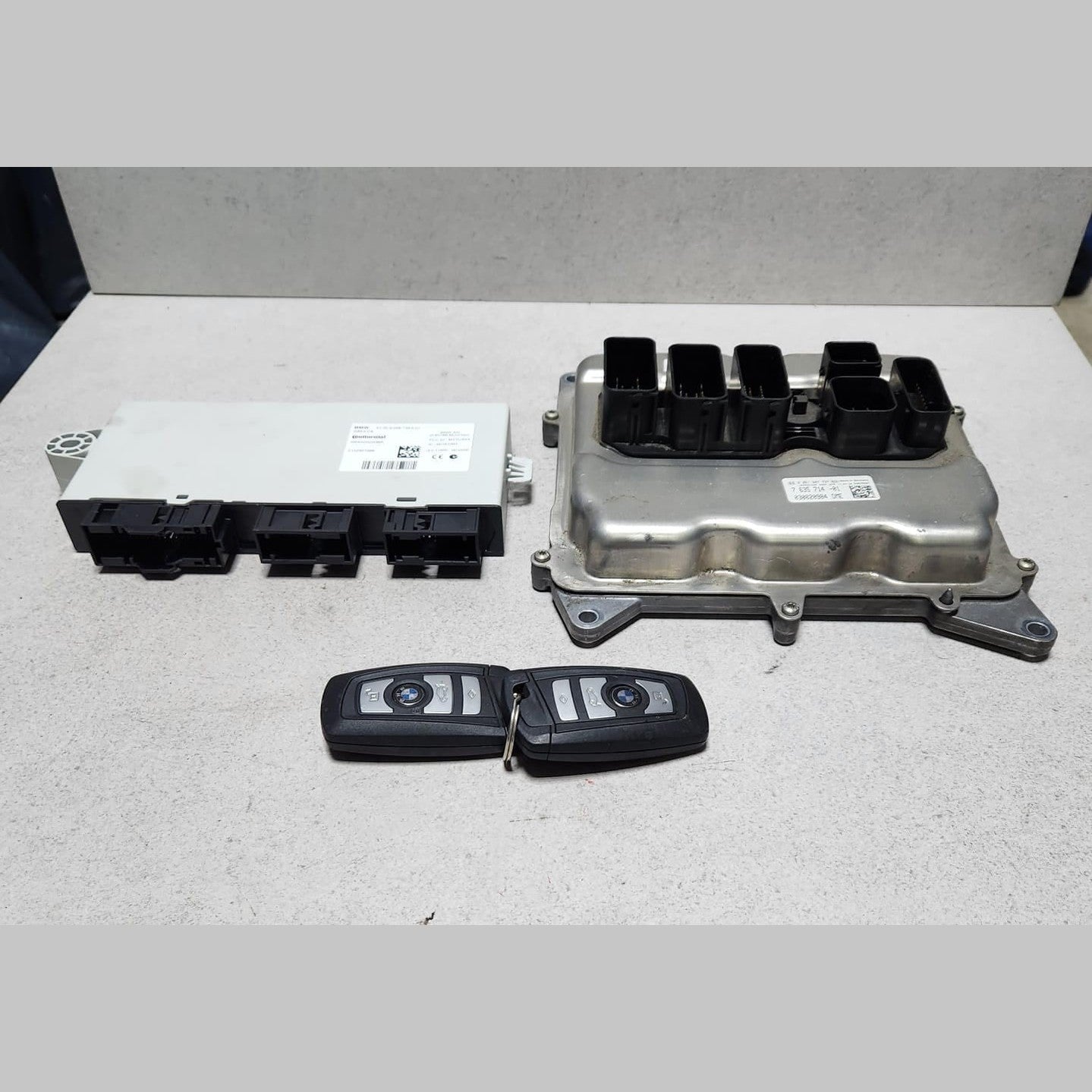 2011 BMW 528i Engine Control Unit ECU Set 7635714 F10 F11 X3 N20