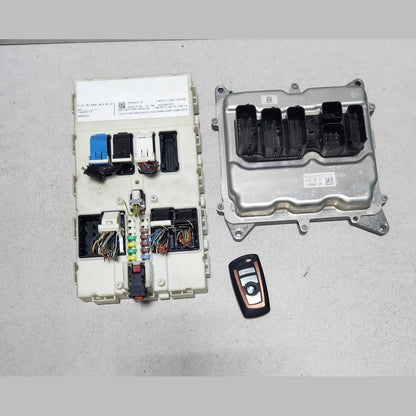 BMW F30 320i F32 N20 Engine Control Unit DME Set 8631725 OEM