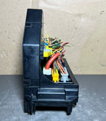Bild in die Galerieansicht laden, 10-16 Mercedes-Benz W212 W204 Front SAM Module Relay Fuse Box A212 9000006 OEM