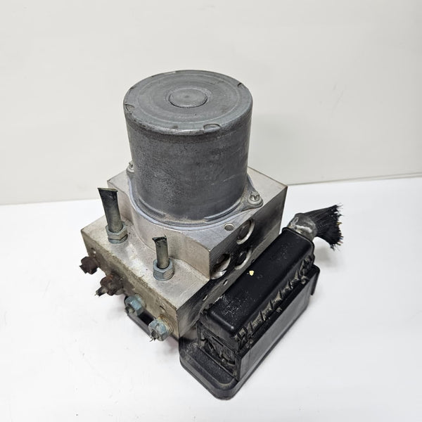 BMW 5 Series F10 F11 F07 Gran Turismo ABS Pump Control Module 6868327