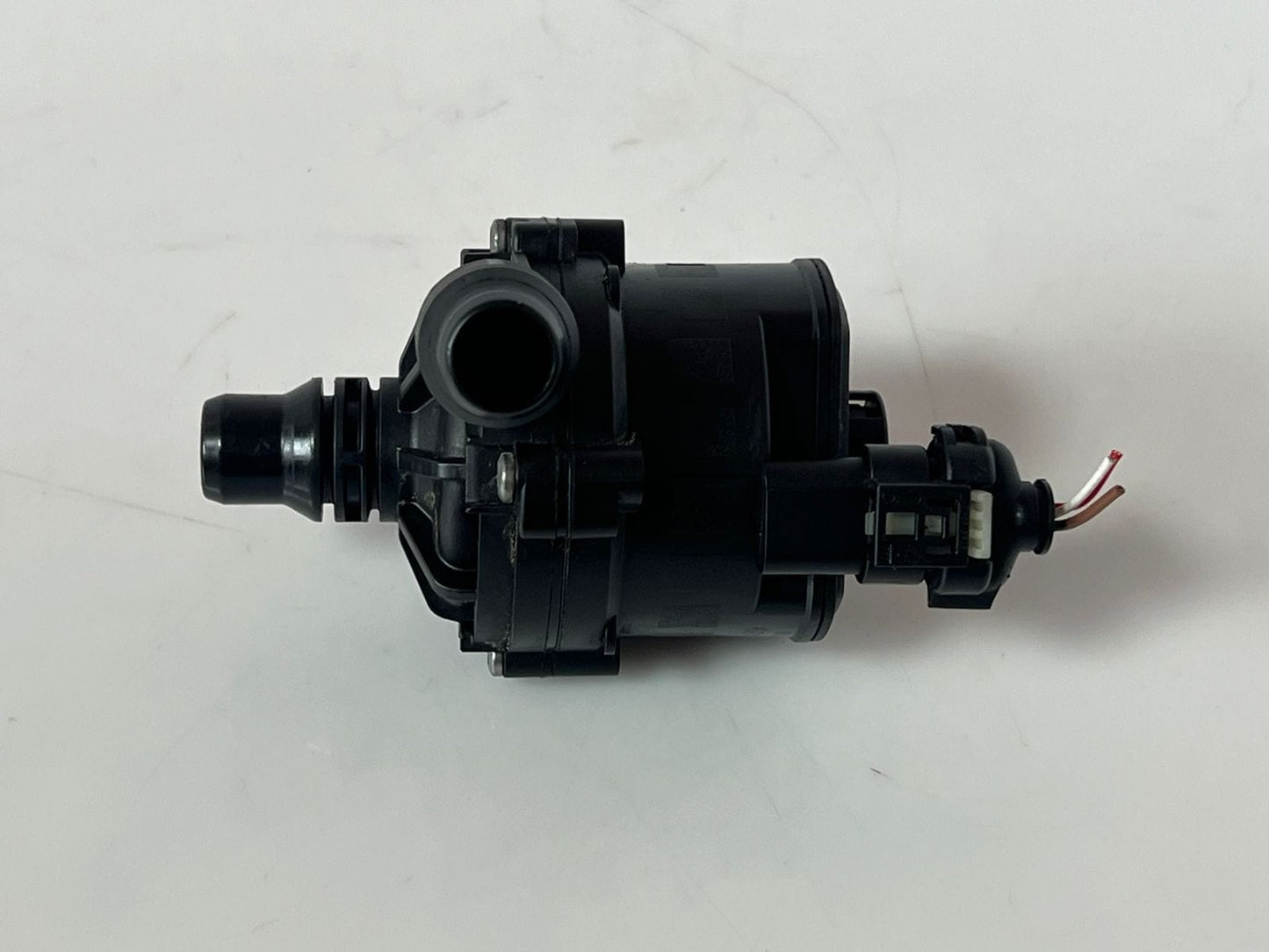 BMW SERIES 8 GRAN COUPE 4.4 V8 32V 530 CV 2019 Water Pump 1753004 11519424349