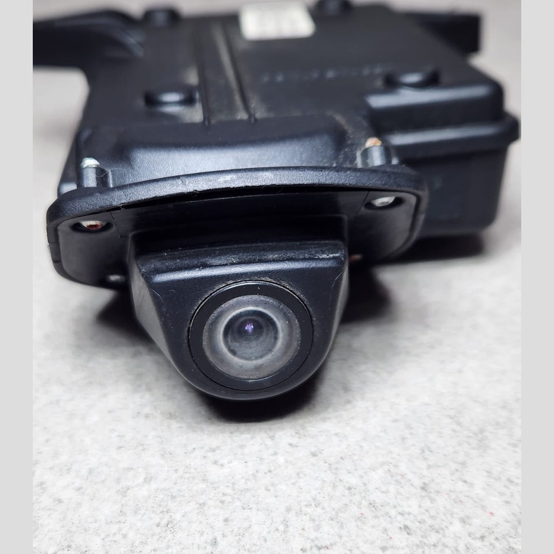 2007-2010 BMW X5 Rear View Backup Camera 9166254 X5 E70 and X6 E71 E72