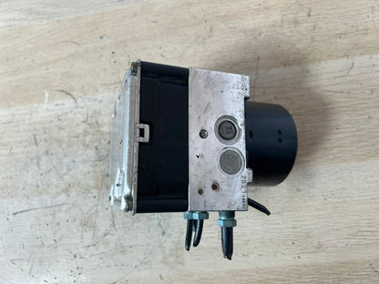 BMW X3 F25 X4 F26 ABS Pump Hydraulic Unit ABS P/N 6877722