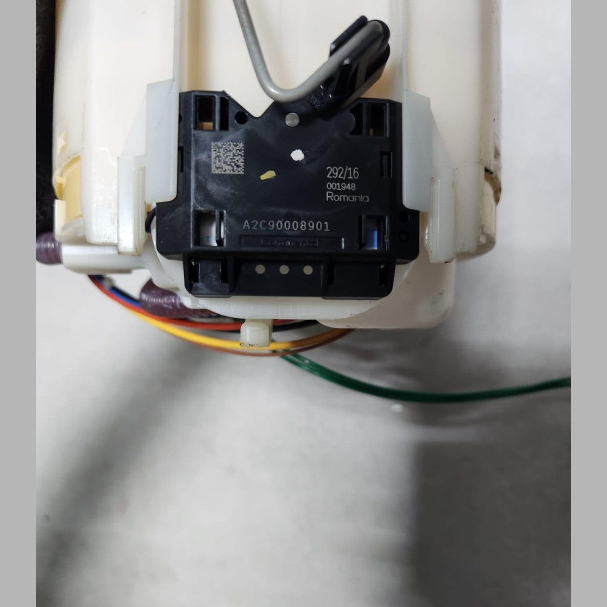 2020-2022 BMW 745e In-Tank Fuel Pump Assembly 7400699 740Le 745e 530e