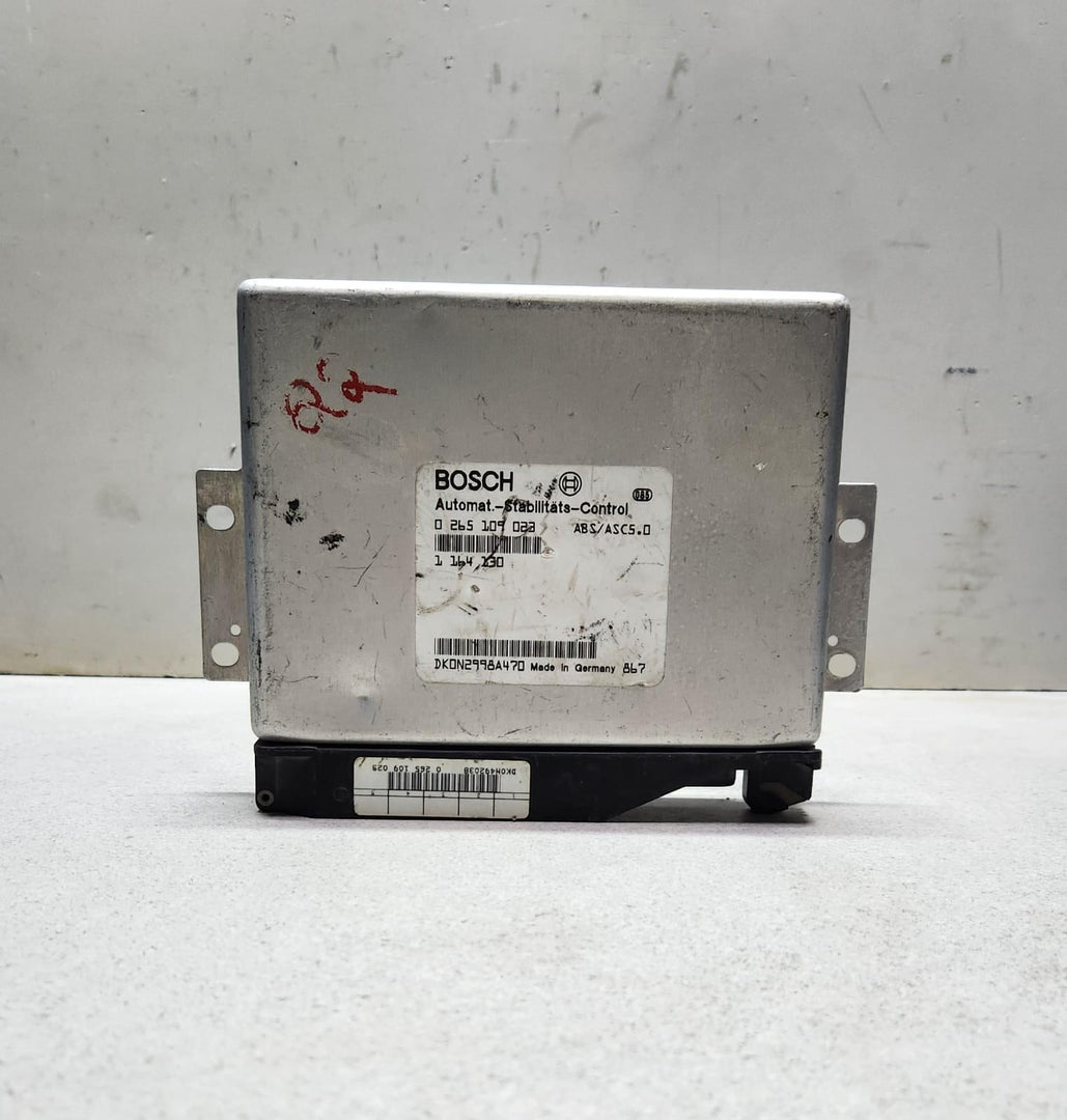 1997-1998 BMW 528i Abs Control Module 1164130 E39 5-Series 