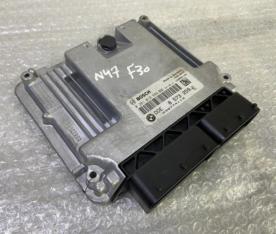 OEM BMW 320d N47N F30 2013 ENGINE CONTROL UNIT ECU KIT DDE 8573259 BOSCH