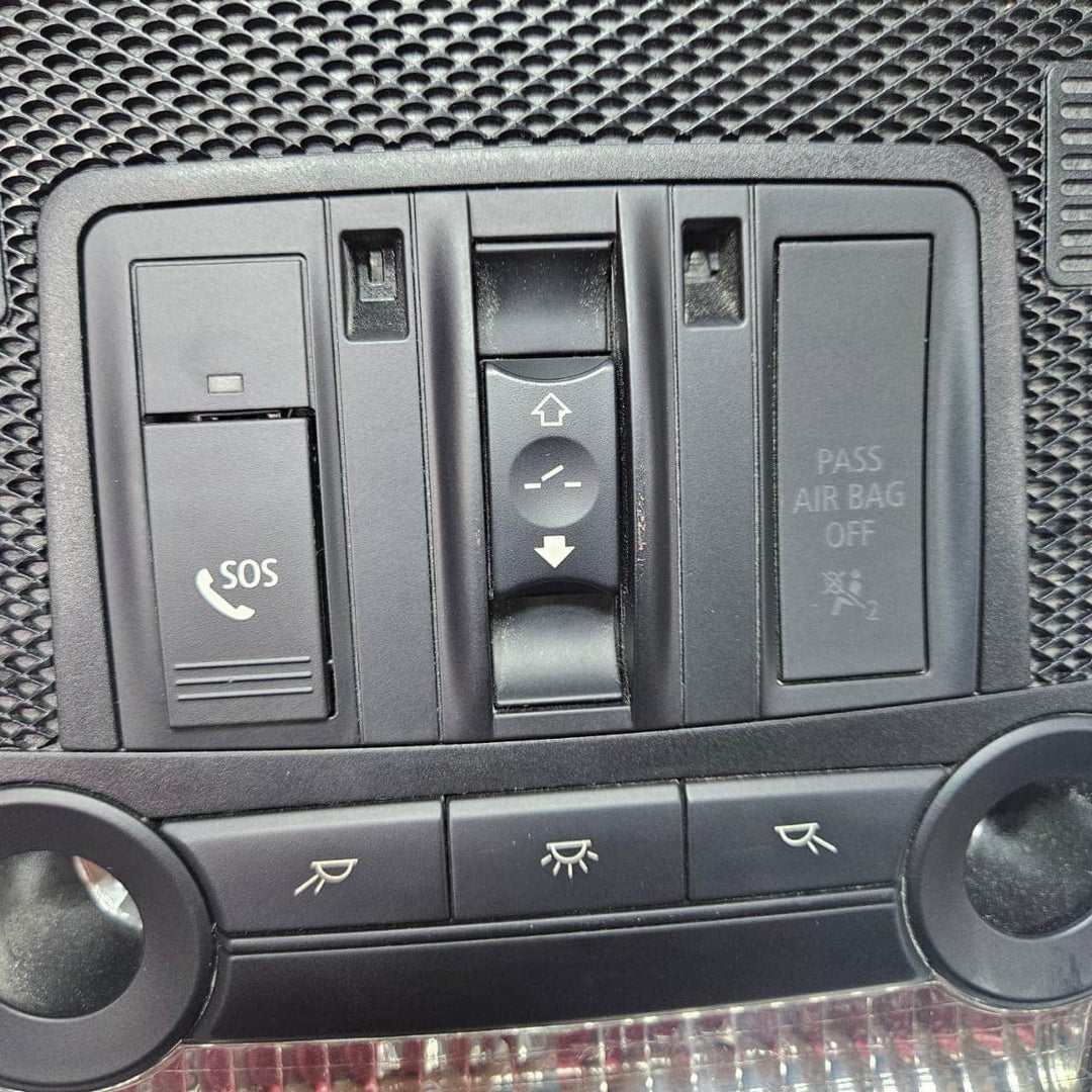 2007-2013 BMW X5 E70 X6 Overhead Sunroof Switch Dome Light 9206609
