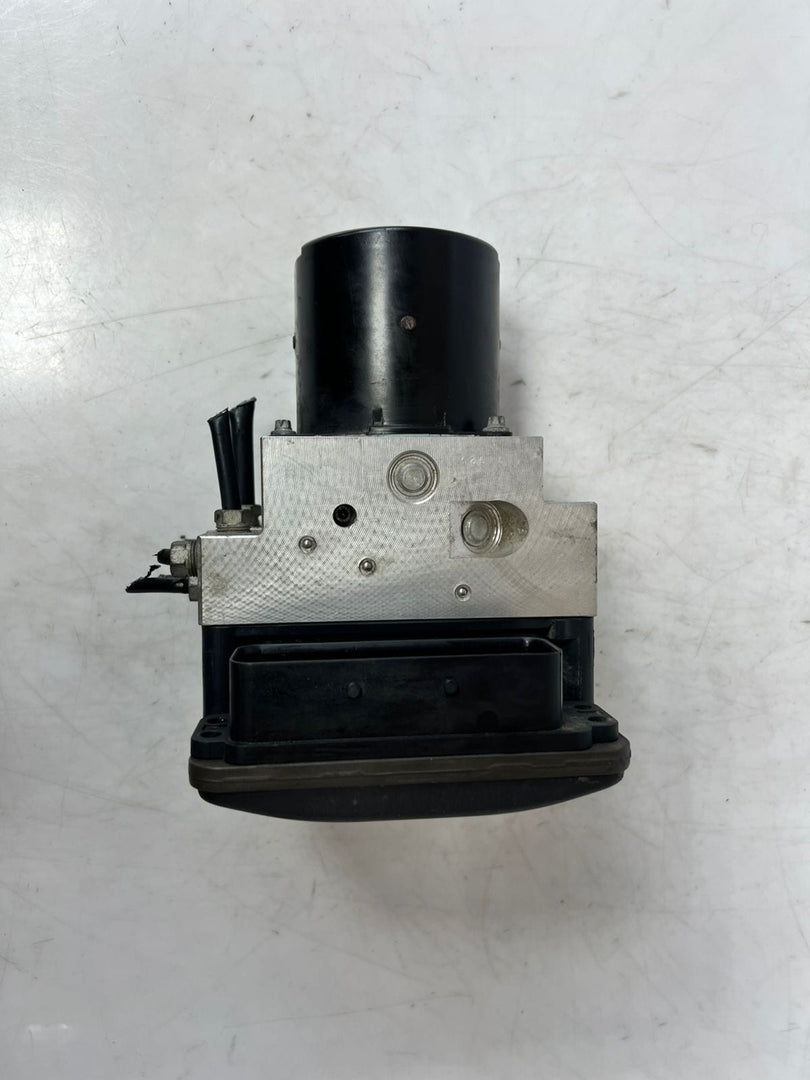 2008-2010 BMW E6X 535i 5 Series E60 520d Abs Pump Control Module 6783360 OEM
