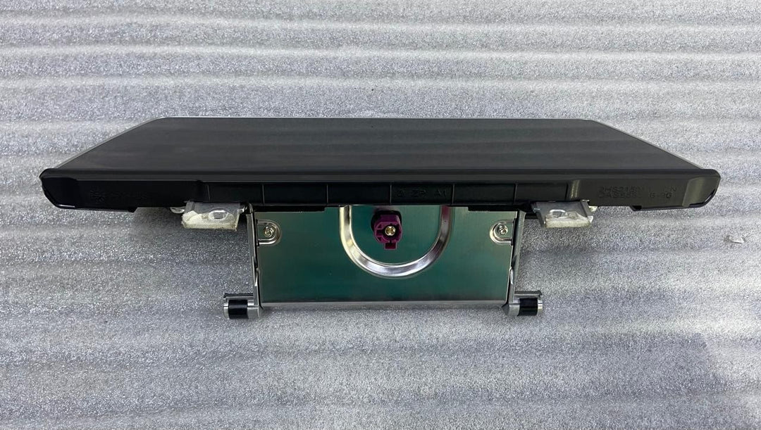 OEM BMW G11 G12 Navigation Central Information Display Screen 6805326