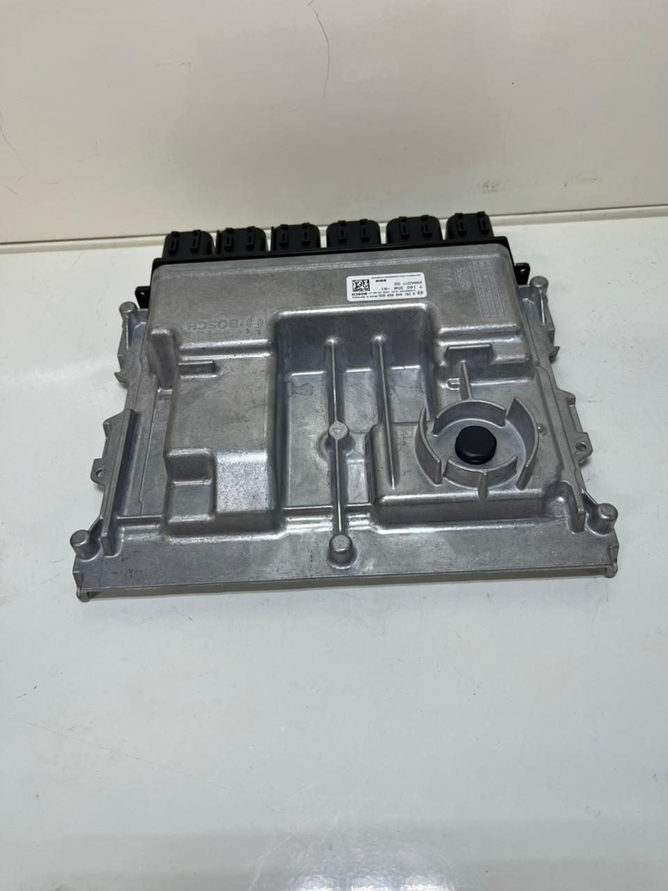 OEM BMW X5 G05 Engine Control Unit ECU Only DDE 7102358
