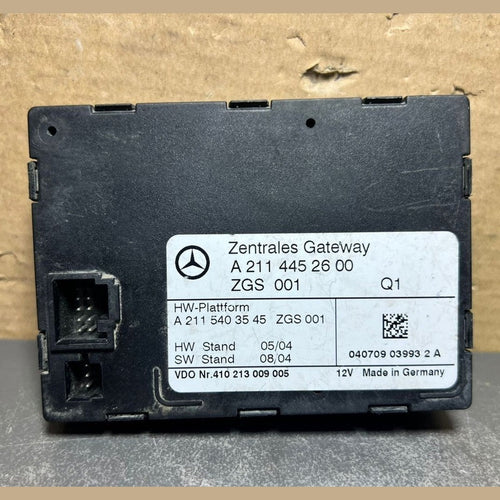 03-09 Mercedes W211 E-Class E320 Central Gateway Control Module A211 4452600 OEM