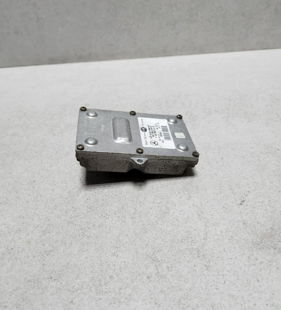 2005 Mercedes-Benz SLK350 HID Xenon Headlight Ballast Control A0028202426
