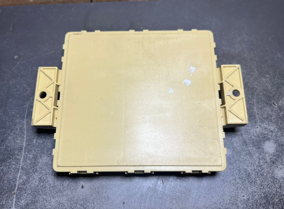 12-17 Mercedes W218 CLS AMG 63 Drive Unit Extended Control Module A000 9009903