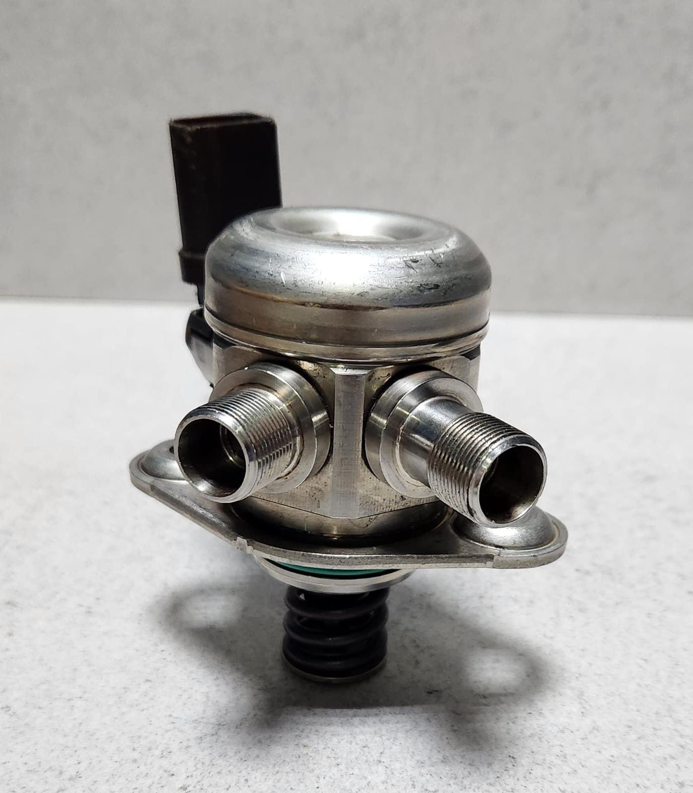 2022-2024 Mercedes-Benz SL63 AMG High Pressure Fuel Pump A1770700501  