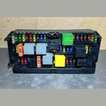 قم بتحميل الصورة إلى عارض الصور، 10-16 Mercedes-Benz W212 W204 Front SAM Module Relay Fuse Box A212 9002827 OEM