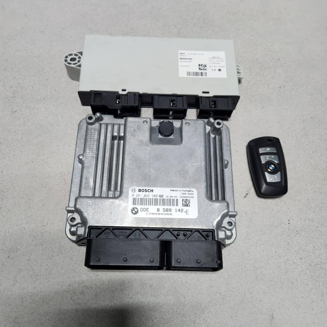 BMW Engine Control Unit DDE 8589142 OEM Engine Control Unit ECU SET 2016 520 B47