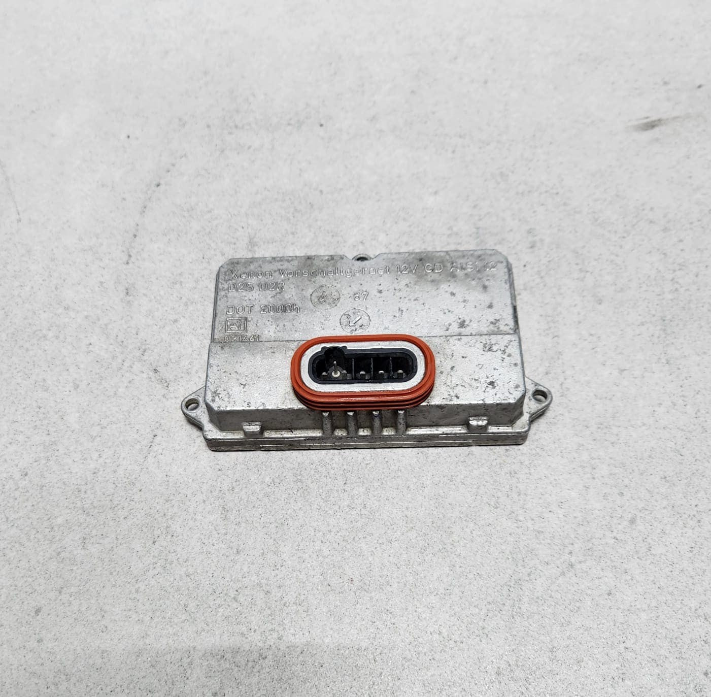 1998-2004 Mercedes-Benz SLK230 Xenon Headlight Ballast Control Unit 00829000