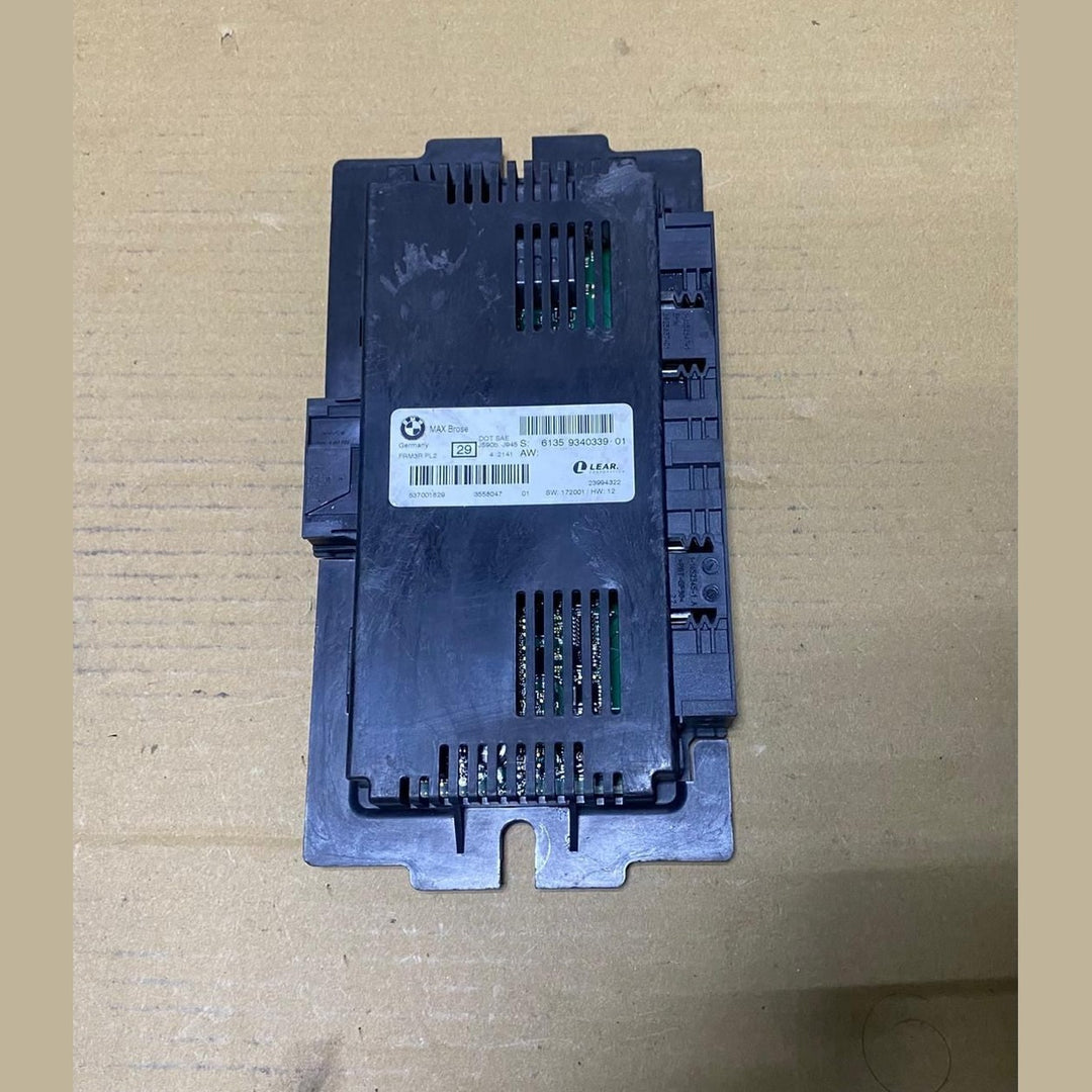 BMW Footwell Control Module 9340339 3 Series E90, E91, E92, E93 and X1 E84