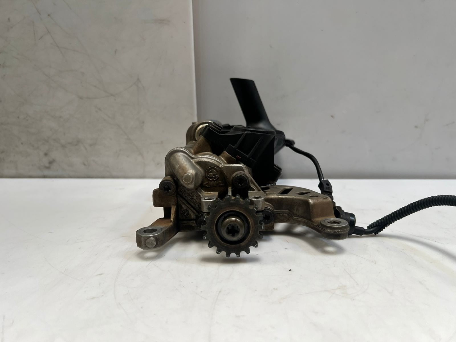 2012-2015 BMW 118i 114i 1' 3' N13 F20 F21 F30 F31 Engine Oil Pump 8601646 OEM
