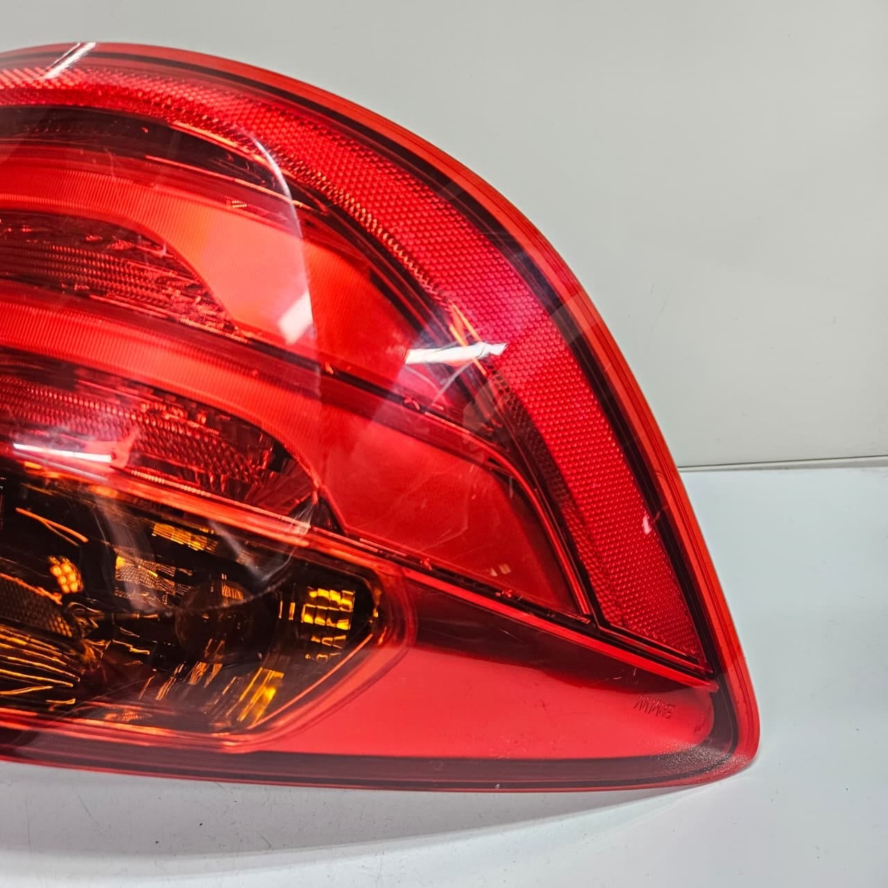 OEM BMW 3 Series F30 F31 Rear Tail Light Rear Left LED 7372787