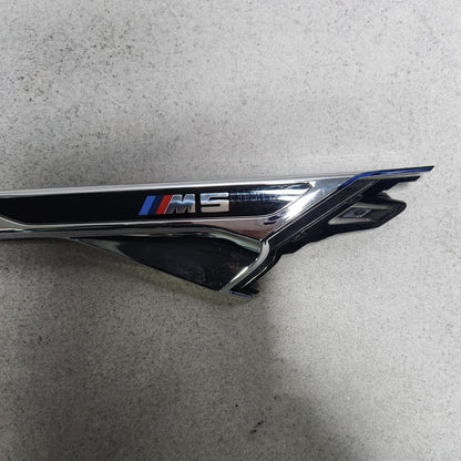 2016-2023 BMW M5 Front Fender Air Duct Trim 8063206 M5 F90