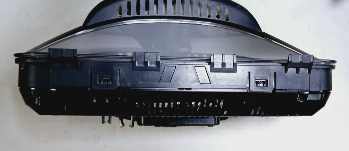 BMW 7 F01, F02 INSTRUMENT CLUSTER 9220794 4.4 PETROL