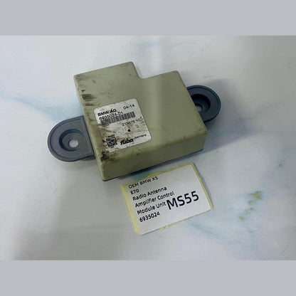OEM BMW X5 E70 Radio Antenna Amplifier Control Module Unit 6935024