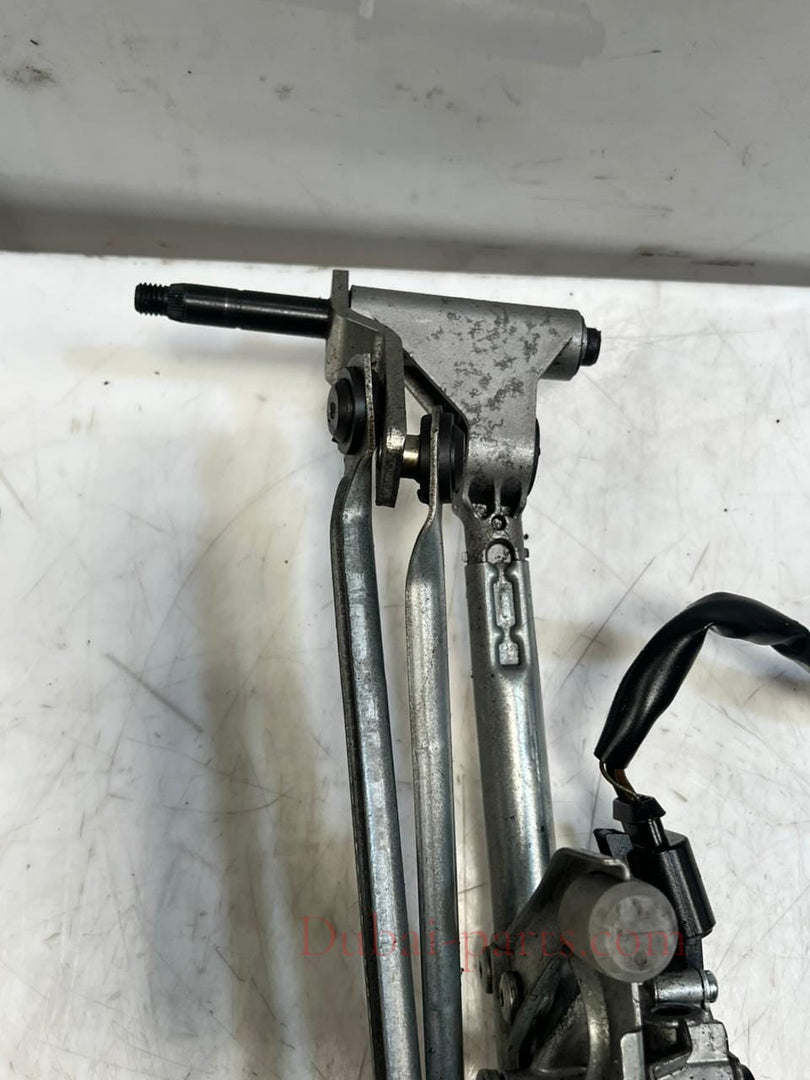 2010-2015 BMW X1 E84 Front Windshield Wiper Motor And Linkage 2992466 OEM