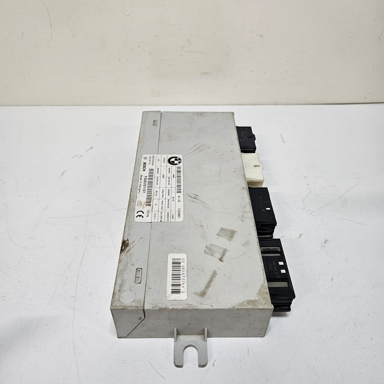 OEM BMW 5 Series F11 Tailgate Control Unit 7304901