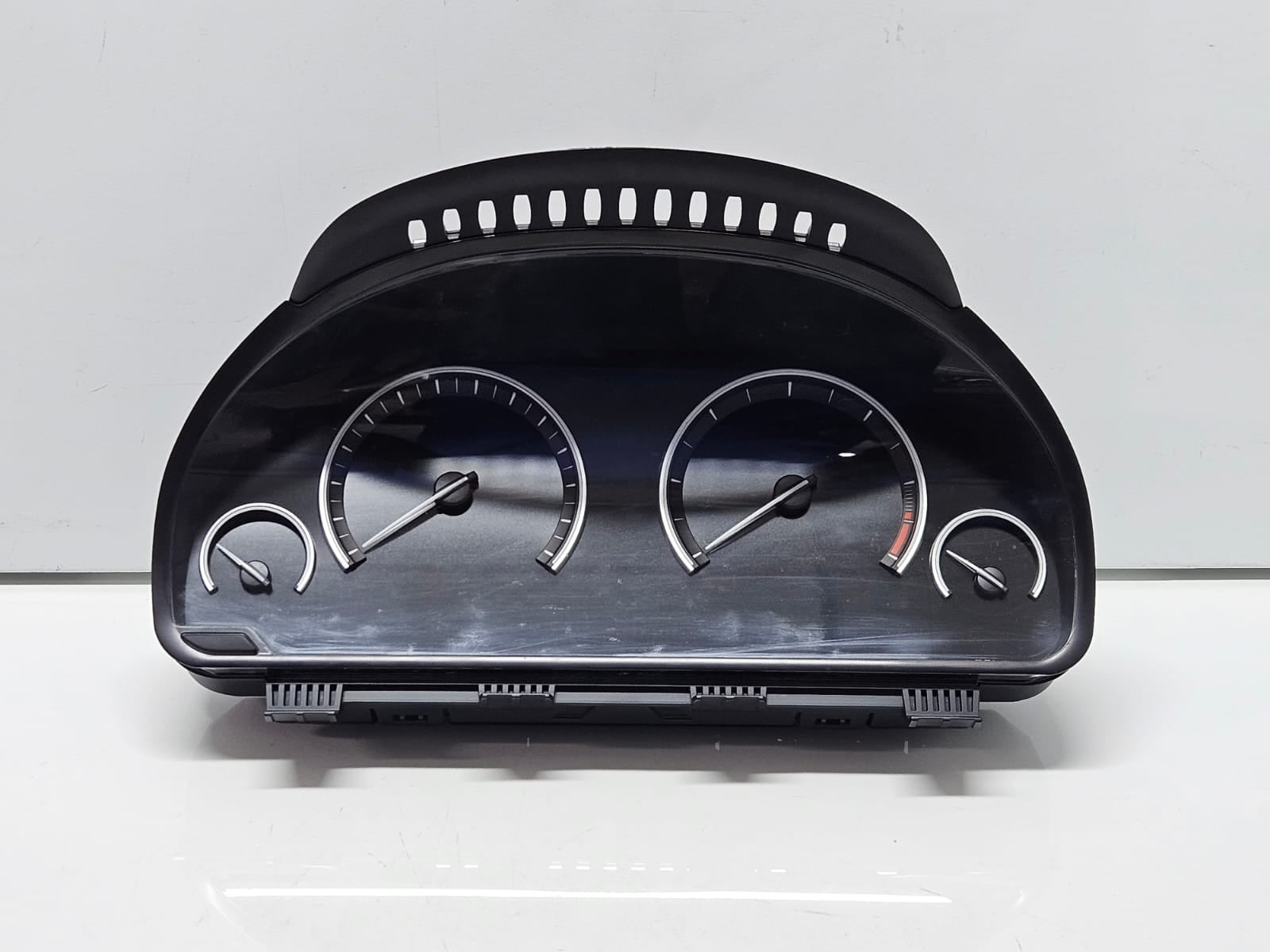 8795224-2018 BMW X4 F26 N57 RHD Instrument Cluster Speedometer OEM