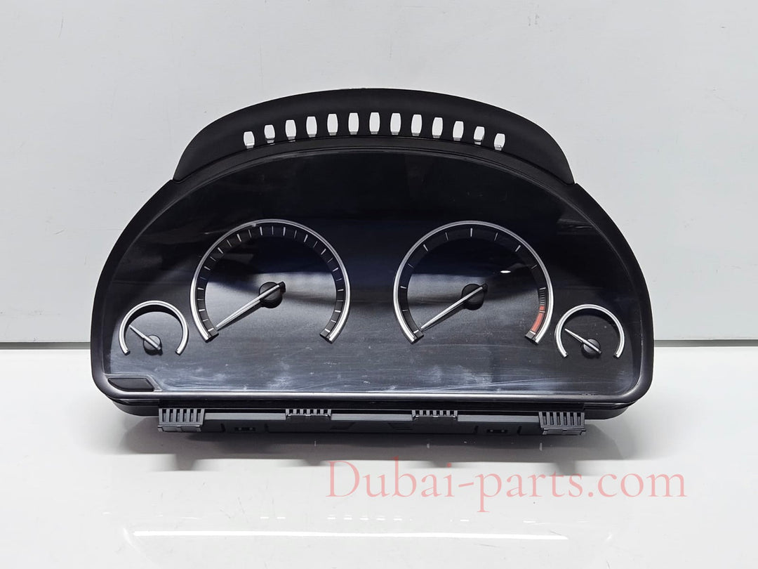 8795224-2018 BMW X4 F26 N57 RHD Instrument Cluster Speedometer OEM