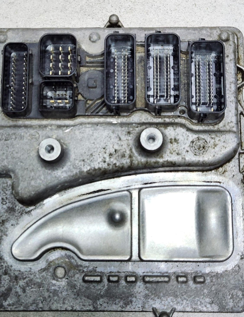 8689527 BMW F15 X5 N55 3.5 Engine Control Unit  X5 and i8 2014-2019
