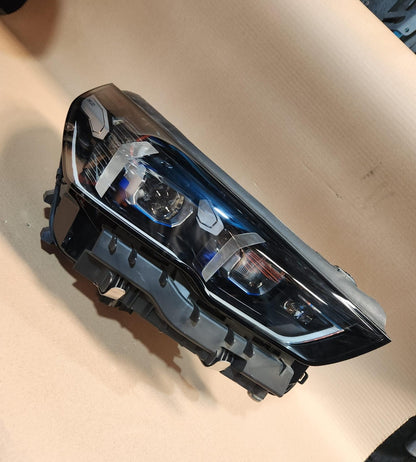 Genuine BMW Adaptive LED Headlight 5A798D2 5 Series G60 G61 and M5