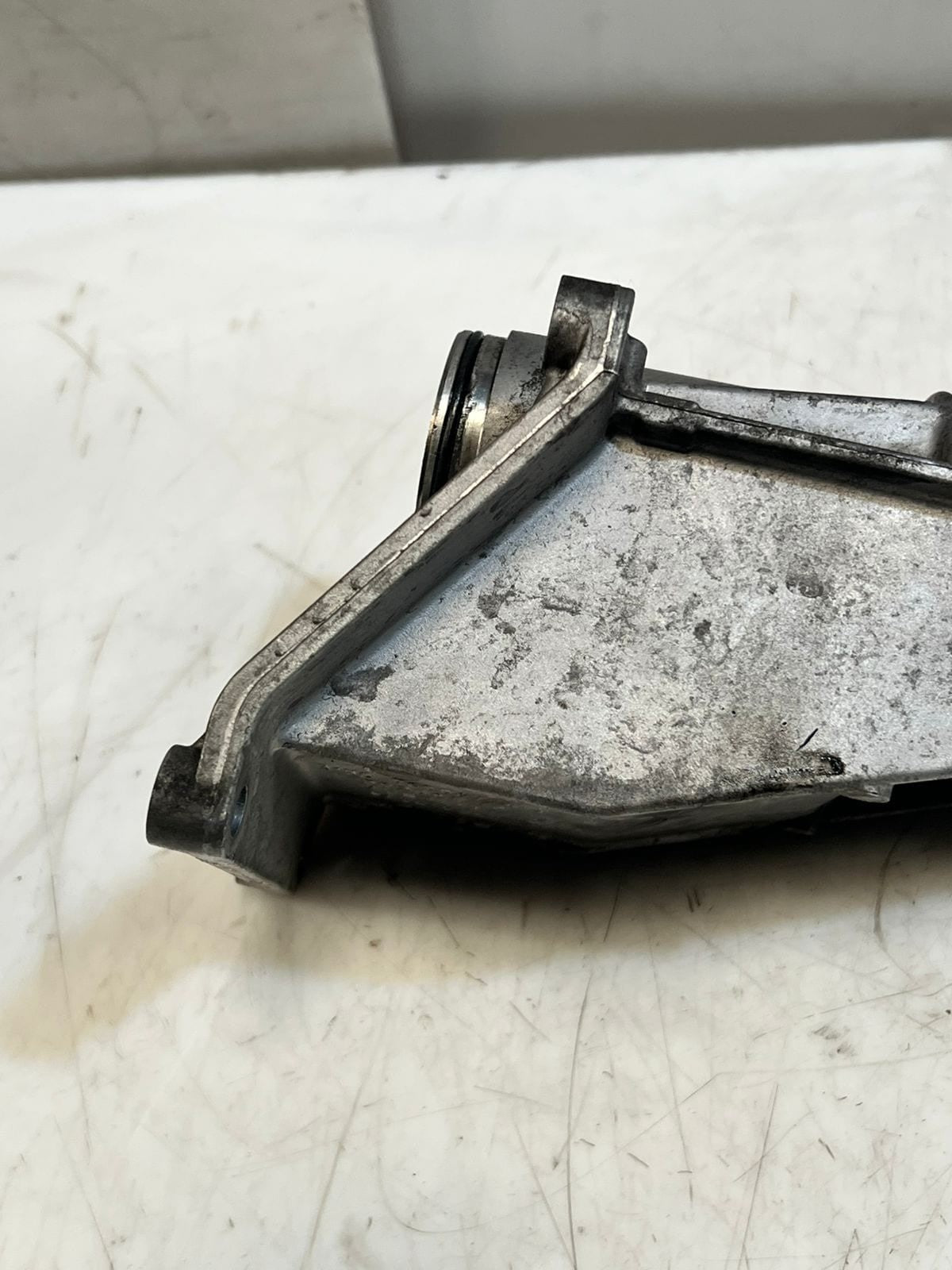 2014-2018 BMW X5 F15 and E70 LCI FRONT Driveshaft Support Bracket 7600691 OEM