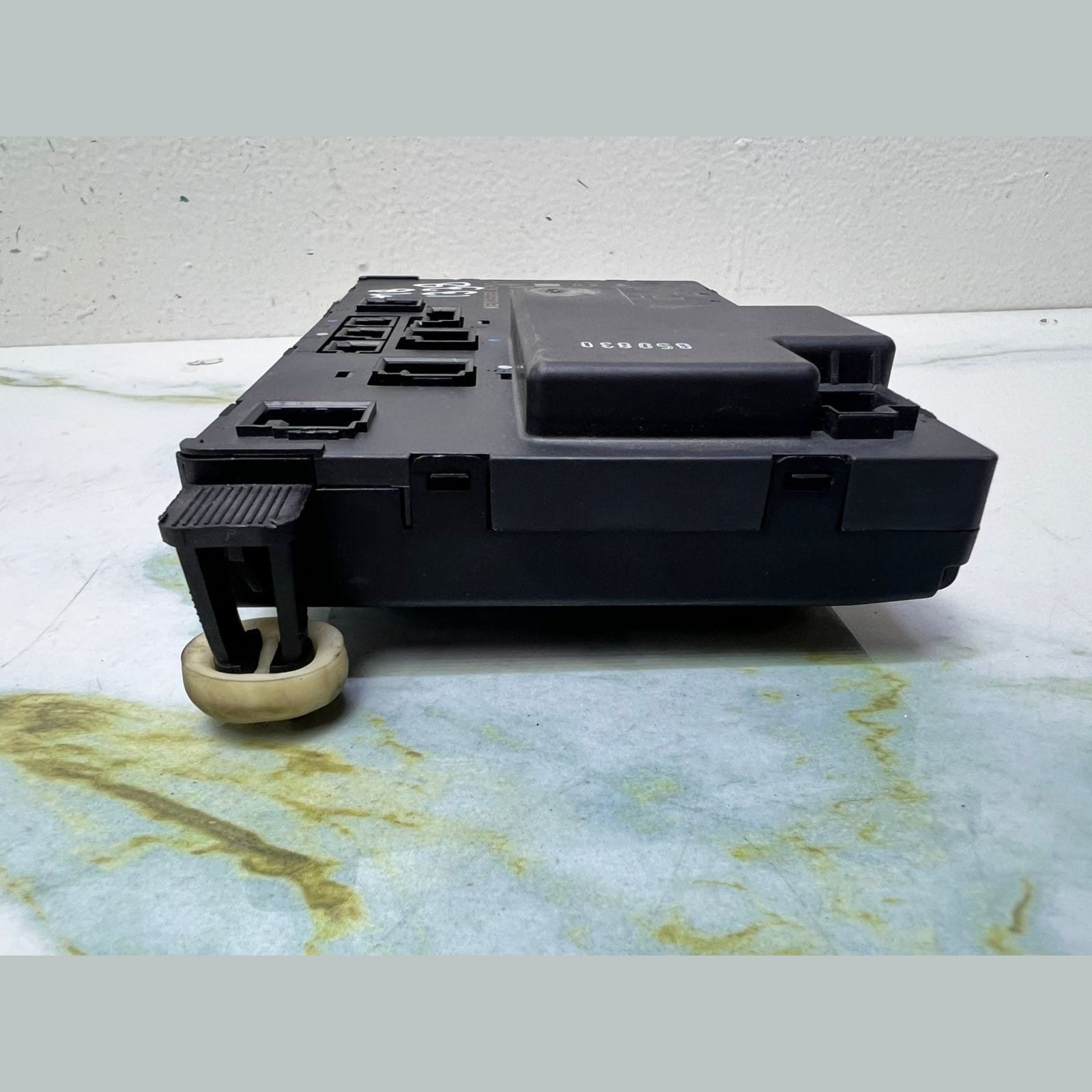 2006-2011 Mercedes-Benz CLS500 Front Door Control Module A2198200726 W219 CLS
