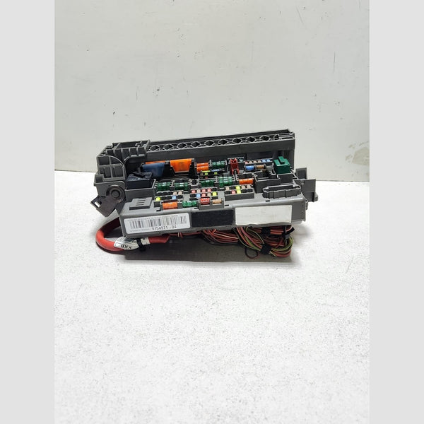 BMW Z4 E89 Power Distribution Fuse Box Front Plastic Metal 9154971 OEM