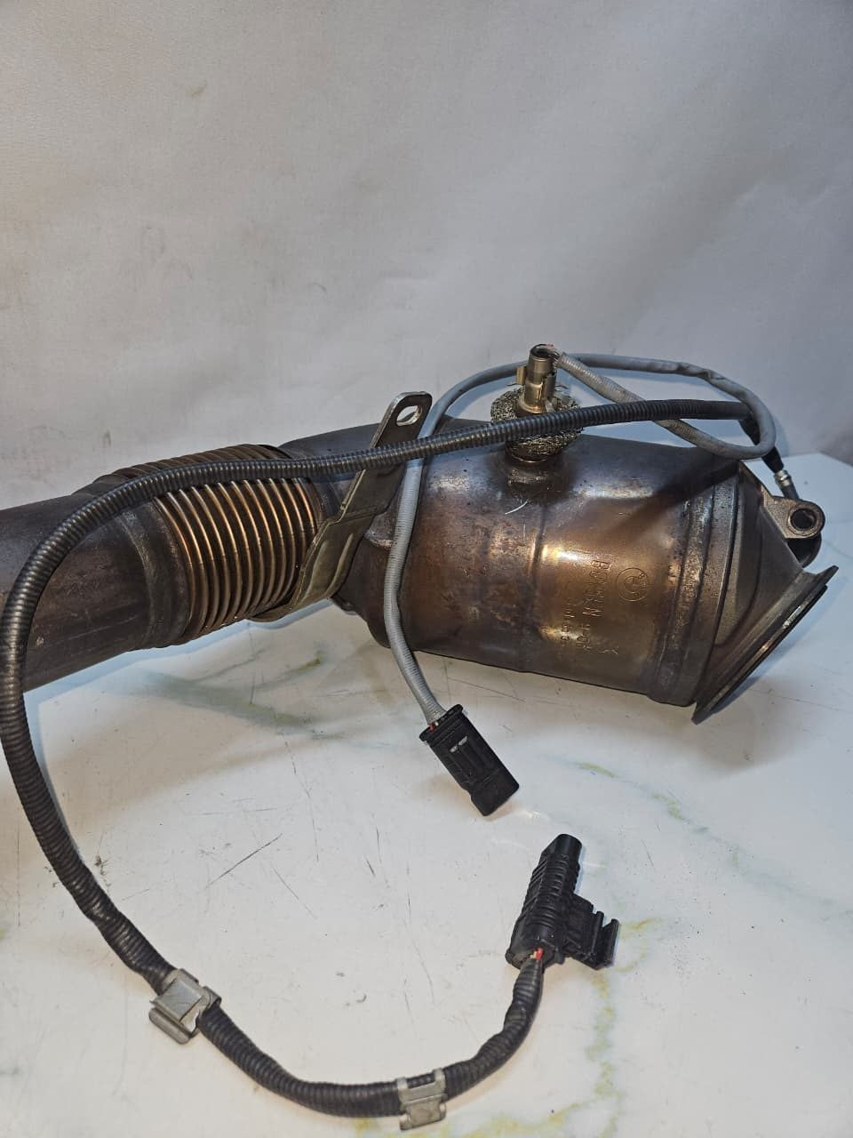 2013-2019 BMW 750Li Catalytic Converter 7645440 OEM